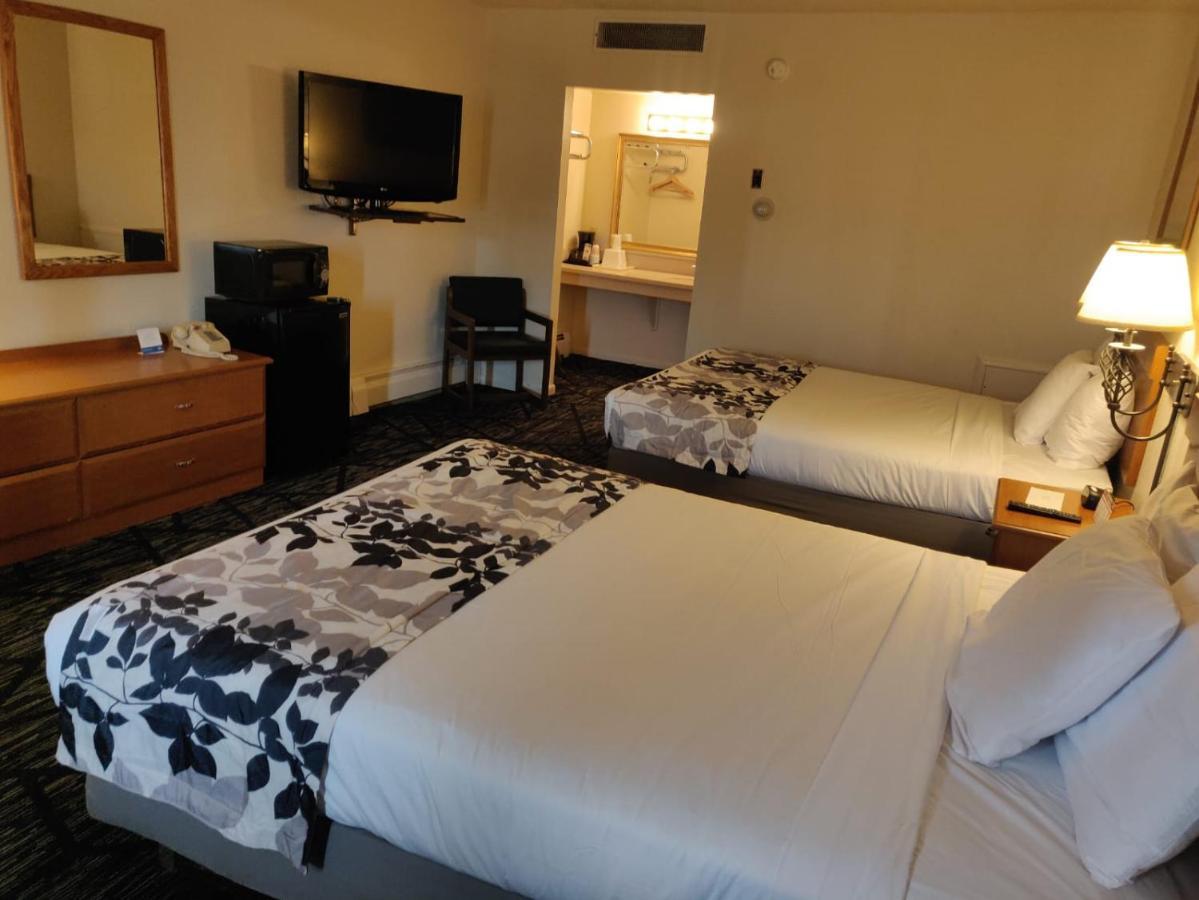 Skyline Motor Inn Cody Exteriér fotografie