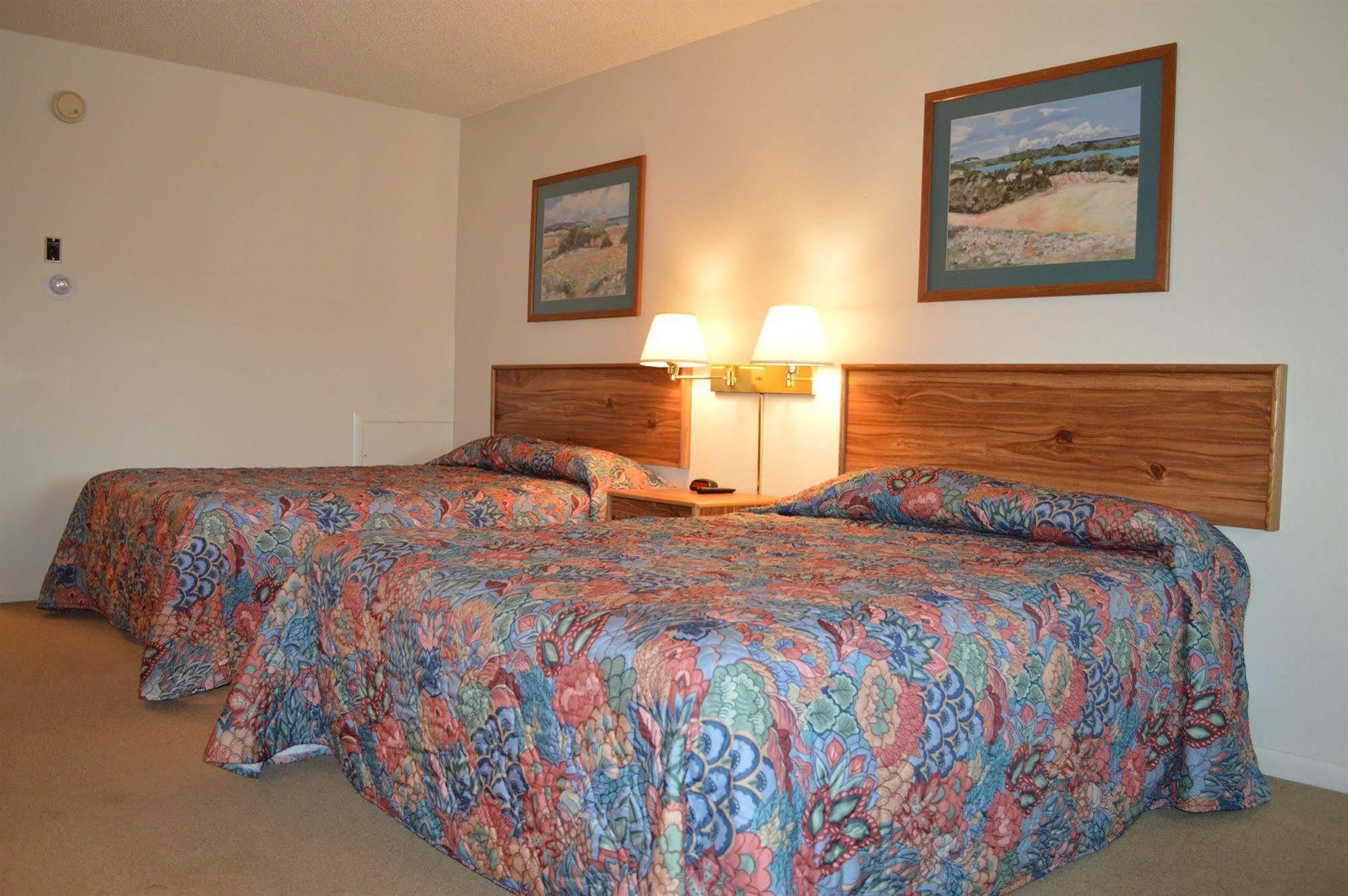 Skyline Motor Inn Cody Exteriér fotografie